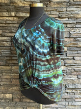 Load image into Gallery viewer, Women’s XXL  Geode Front Twist Short Sleeve Top in ‘Moss Agate’
