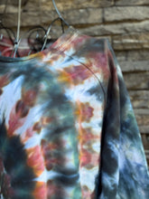 Load image into Gallery viewer, Women’s Medium Oversized 100% Organic Cotton Burt’s Bees Spiral Sweatshirt in ‘Pinot Sage &amp; Teal’
