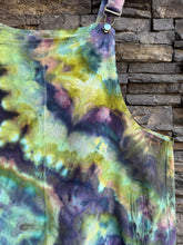 Load image into Gallery viewer, Women’s 2XL Geode Cotton/Linen Lightweight Overall Shorts in ‘Forest Fairy’
