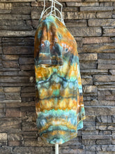 Load image into Gallery viewer, Women’s Small (4/6) Geode V-Neck T-Shirt in ‘Bronzed Teal’
