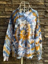 Load image into Gallery viewer, Women’s Small (fits like a medium) Oversized Burt’s Bees Organic Cotton Spiral Sweatshirt in ‘Bronzed Indigo’
