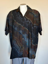 Load image into Gallery viewer, Men’s XL Reverse Geode Rayon Button Up Short Sleeve Shirt in ‘Midnight Jasper’
