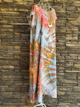 Load image into Gallery viewer, Women’s Medium 100% Rayon Easy Breezy Dress in ‘Desert Dawn’
