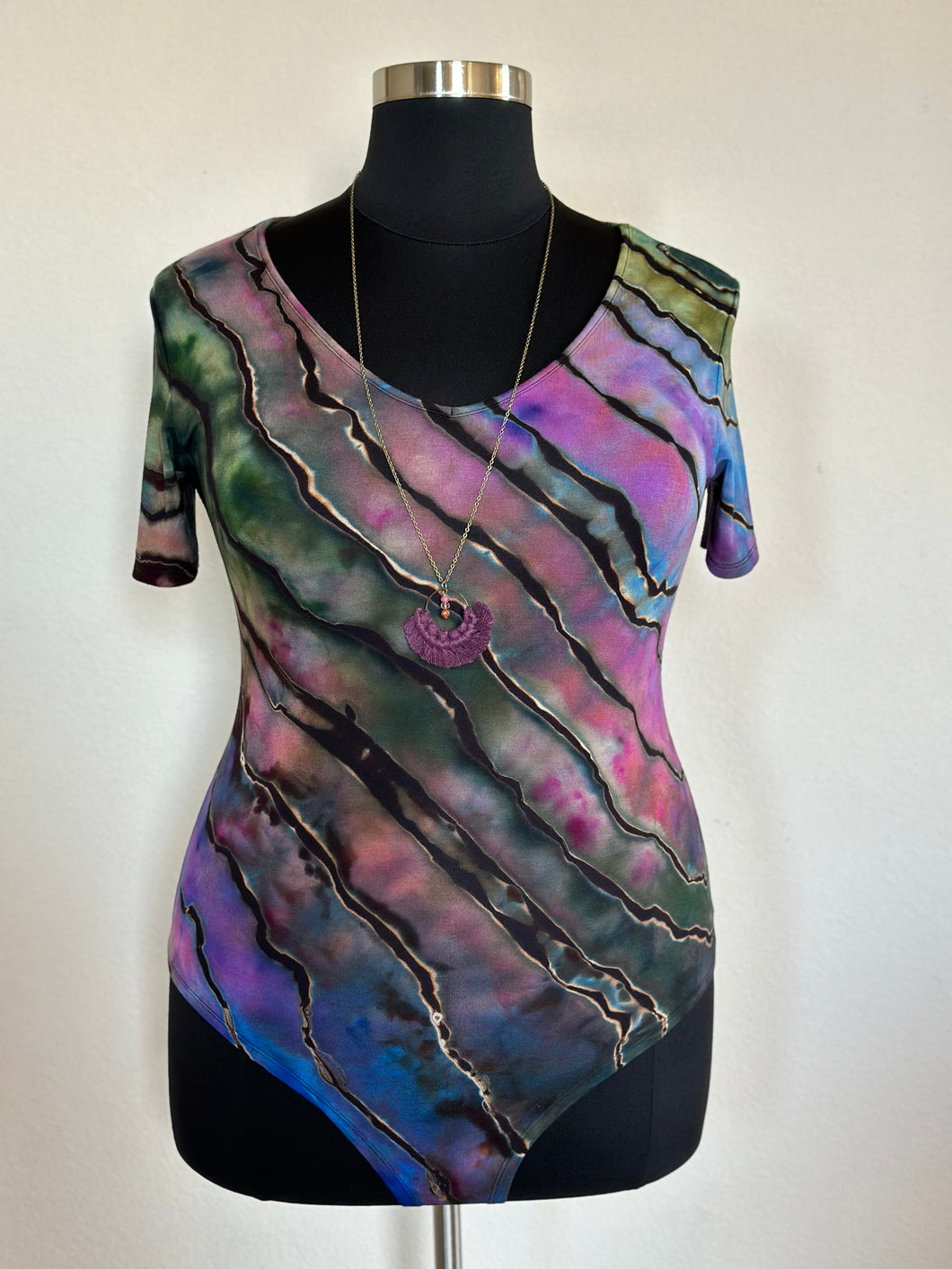 Women’s 2X Reverse Geode Bodysuit in ‘Abalone’