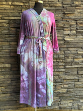 Load image into Gallery viewer, Women’s XL (14/16) Geode Robe in ‘Gypsy Skies’
