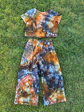 Load image into Gallery viewer, Women’s Medium Viscose/Linen Geode 2 Piece Crop Top &amp; Wide Leg Pants Set in ‘Walls of the Cave’
