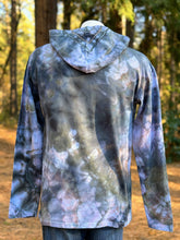Load image into Gallery viewer, Men’s Medium Geode Hooded Long Sleeved Shirt in ‘Raven’
