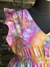 Load image into Gallery viewer, Women’s XL Geode Flutter Sleeve Dress with Pockets in ‘Bird Song’
