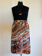 Load image into Gallery viewer, Women’s XL Midi Skirt in ‘Polychrome Jasper’ Twist
