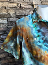 Load image into Gallery viewer, Men’s Large Geode Knit Button-up Short Sleeved Shirt in ‘Boulder Turquoise’
