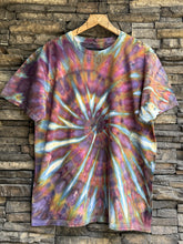 Load image into Gallery viewer, Men’s XL Spiral T-Shirt in ‘Sugar Plum’
