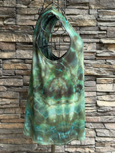 Load image into Gallery viewer, Women’s Medium Luxe Geode Tank Top in ‘Moss Agate’
