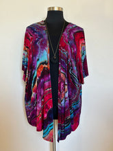 Load image into Gallery viewer, Women’s 4X Reverse Geode Kimono in ‘Ruby Waves’
