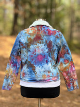 Load image into Gallery viewer, Women’s XXL Upcycled Sherpa Lined Denim Jacket in ‘Bird Song’
