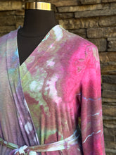 Load image into Gallery viewer, Women’s XL (14/16) Geode Robe in ‘Gypsy Skies’
