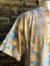 Load image into Gallery viewer, Men’s 2XL Spiral T-Shirt in ‘Blue Gray’
