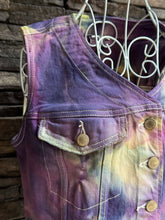 Load image into Gallery viewer, Women’s XS Denim Vest in ‘D’yer Ma’ker’
