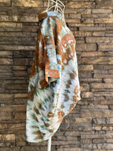 Load image into Gallery viewer, Women’s Large (could also fit XL) 100% Rayon Surplice High Low Front Twist Blouse Top in ‘Wild Thing’
