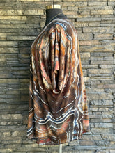 Load image into Gallery viewer, Women’s 4X Geode Kimono in ‘Turkey Tail Mushroom’

