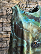 Load image into Gallery viewer, Women’s Large Luxe Geode Tank Top in ‘Moss Agate’

