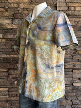 Load image into Gallery viewer, Men’s Large Geode Knit Button-up Short Sleeved Shirt in ‘Serpentine’

