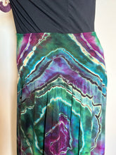 Load image into Gallery viewer, Women’s XL Reverse Geode Maxi Skirt with Pockets in ‘Emerald Berry’
