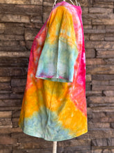 Load image into Gallery viewer, Women’s Small Oversized Pocket T-Shirt in ‘Sherbet’
