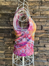 Load image into Gallery viewer, Custom Geode Cropped Tank Top in ‘Bird Song’ for Monika
