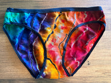 Load image into Gallery viewer, Women’s Medium Reverse Geode ‘Rainbow’ Undies
