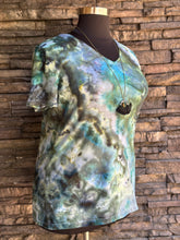 Load image into Gallery viewer, Women’s XXL Crumpled Geode V-Neck T-Shirt in ‘Moss Agate’
