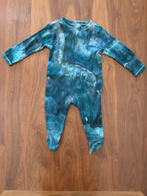 Load image into Gallery viewer, Welcome Baby Geode Gift Set Crib Mattress Sheet, Changing Pad Cover &amp; 3-6 Month Zip-Up Jammies in ‘Moss Agate’
