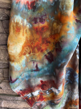 Load image into Gallery viewer, Women’s Large (fit like a medium) Geode Rayon Split Leg Pull-on Pants in ‘Rooster’
