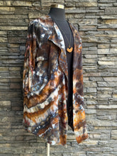 Load image into Gallery viewer, Women’s Large 100% Rayon Geode Open Front Dolman Drape Jacket with 3/4 Sleeves in ‘Turkey Tail Mushroom’
