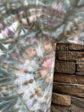 Load image into Gallery viewer, Men’s XL Side Spiral T-Shirt in ‘Storm Cloud’
