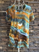 Load image into Gallery viewer, Women’s Small (4/6) Geode V-Neck T-Shirt in ‘Bronzed Teal’
