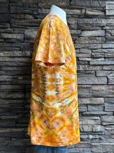 Load image into Gallery viewer, Men’s Large Spiral T-Shirt in ‘Golden Sunshine’
