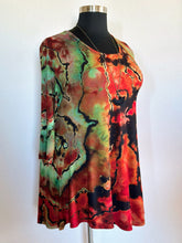 Load image into Gallery viewer, Women’s Large Reverse Geode 3/4 Sleeve Swing Tunic in ‘Sonora Sunrise Stone’
