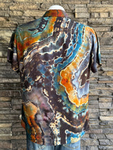 Load image into Gallery viewer, Men’s Medium Reverse Geode 100% Rayon Short Sleeve Button Up Shirt in ‘Midnight Jasper’
