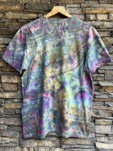 Load image into Gallery viewer, Men’s Large Geode T-Shirt in ‘Midnight Opal’

