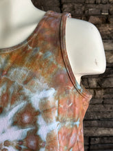 Load image into Gallery viewer, Men’s Large Spiral Tank Top in ‘Wild Thing’
