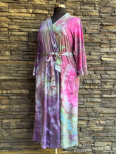 Load image into Gallery viewer, Women’s XL (14/16) Geode Robe in ‘Gypsy Skies’
