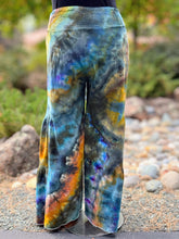 Load image into Gallery viewer, Women’s 2X Geode High-Rise Wide-Leg Tiered Pull-On Flared Pants with Tie in ‘Labroadorite’
