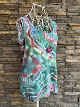 Load image into Gallery viewer, Women’s Large Geode Tank Top in ‘Tide Pool’
