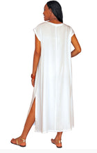 Load image into Gallery viewer, Women’s Large 100% Rayon Easy Breezy Dress in ‘Wild Thing’
