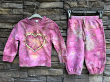 Load image into Gallery viewer, Toddler 1T/2T Heart Sweatsuit
