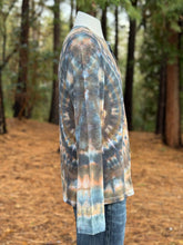 Load image into Gallery viewer, Men’s Medium Long Sleeved Henley in ‘Turkey Tail Mushroom’

