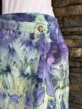 Load image into Gallery viewer, Custom Skirts for Colleen
