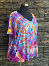 Load image into Gallery viewer, Women’s 3X Luxe V-Neck T-Shirt in ‘Bird Song’ Spiral
