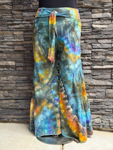 Load image into Gallery viewer, Women’s 2X Geode High-Rise Wide-Leg Tiered Pull-On Flared Pants with Tie in ‘Labroadorite’
