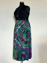 Load image into Gallery viewer, Women’s XL Reverse Geode Maxi Skirt with Pockets in ‘Emerald Berry’
